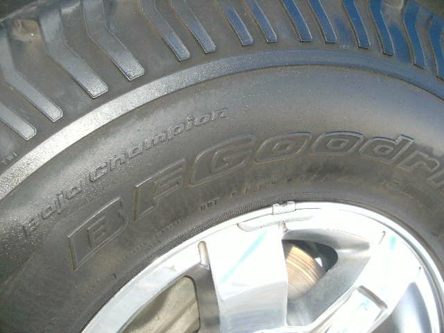 Hummer H3 2006 photo 1