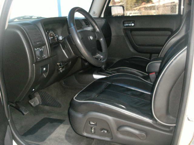 Hummer H3 2006 photo 14