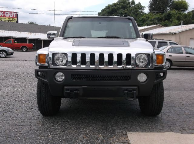 Hummer H3 2006 photo 2