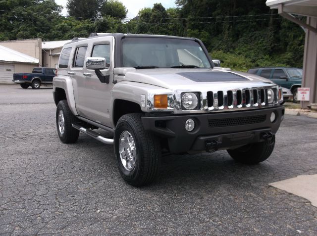 Hummer H3 2006 photo 3