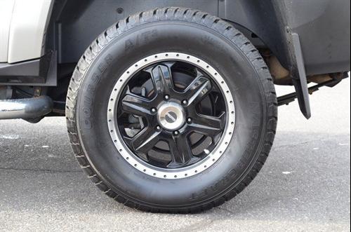 Hummer H3 2006 photo 1