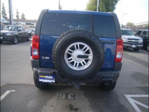 Hummer H3 2006 photo 2