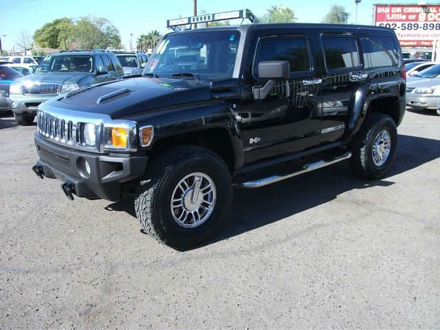 Hummer H3 2006 photo 1