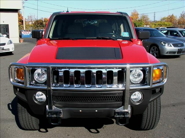 Hummer H3 2006 photo 1