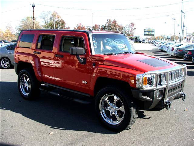 Hummer H3 2006 photo 2