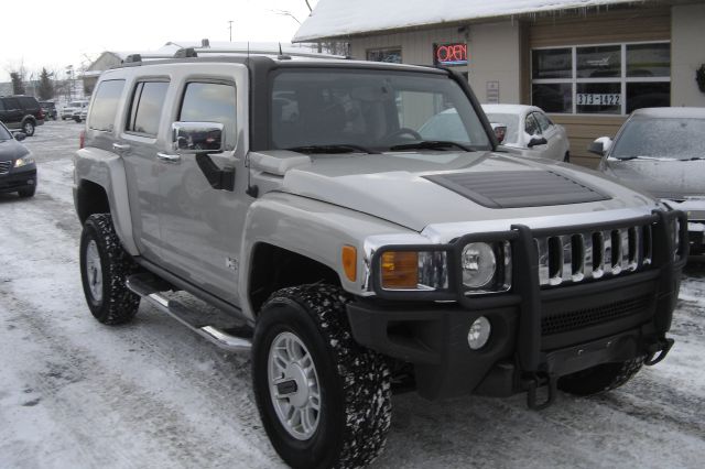 Hummer H3 2006 photo 2
