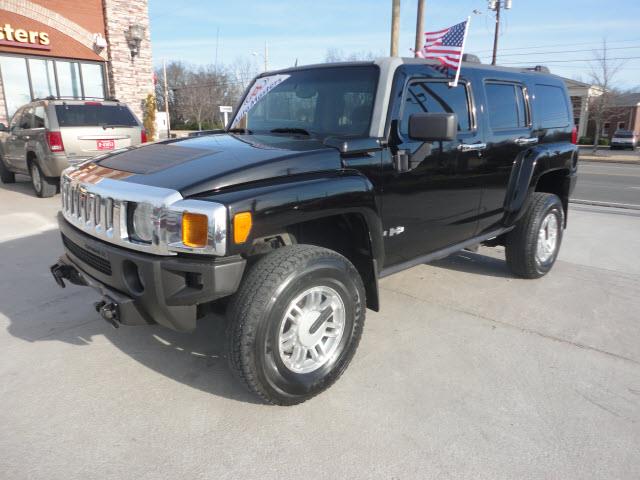 Hummer H3 2006 photo 1