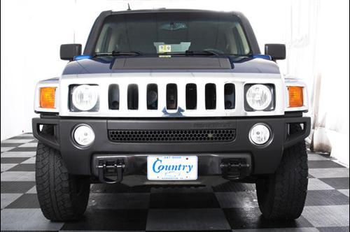 Hummer H3 2006 photo 1
