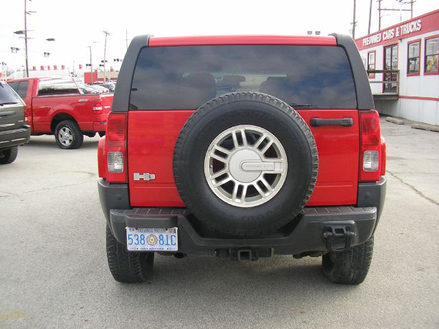 Hummer H3 2006 photo 1