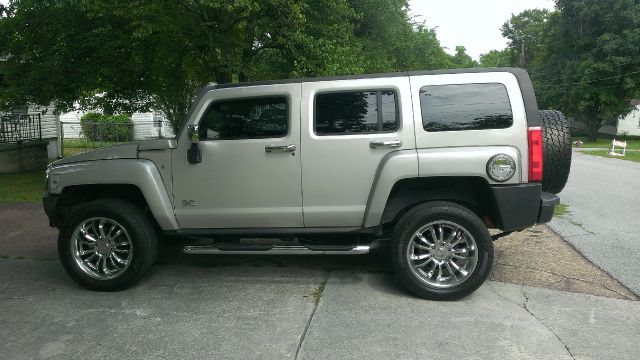 Hummer H3 2006 photo 3