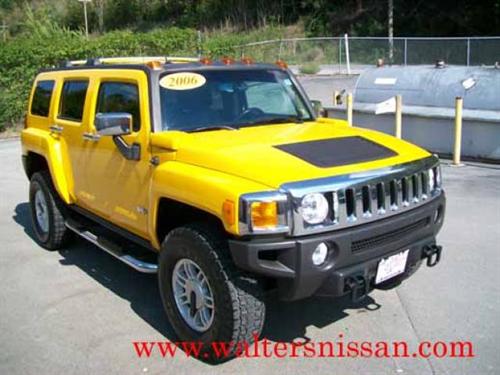 Hummer H3 2006 photo 2