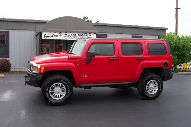 Hummer H3 2006 photo 1