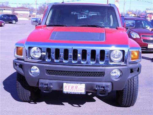 Hummer H3 2006 photo 1