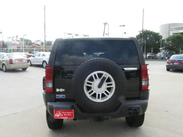 Hummer H3 Scion XB SUV