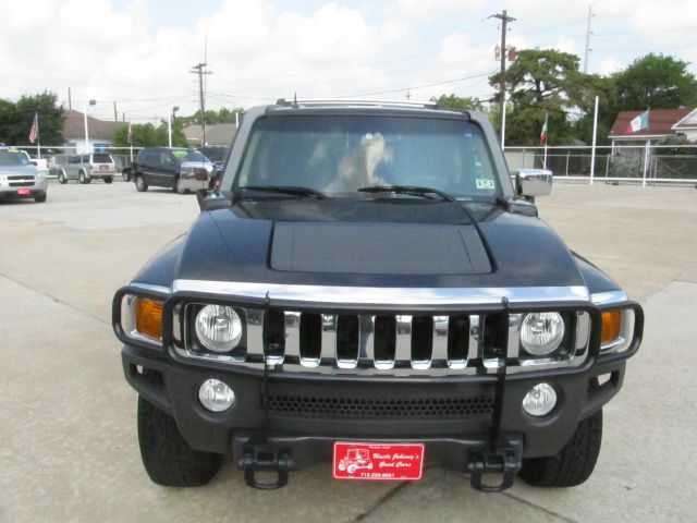 Hummer H3 2006 photo 2