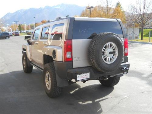 Hummer H3 2006 photo 1