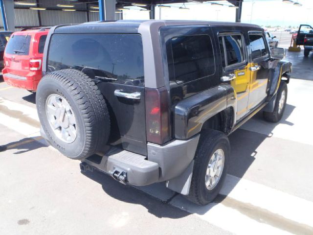 Hummer H3 2006 photo 2