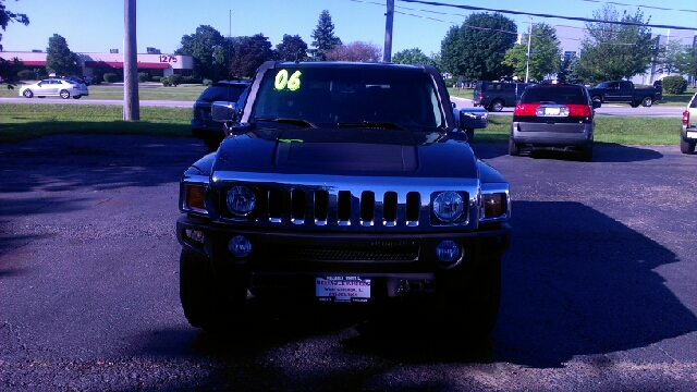 Hummer H3 2006 photo 1
