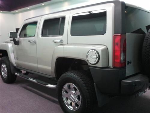 Hummer H3 2006 photo 2
