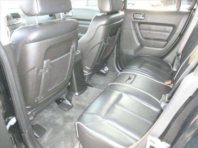 Hummer H3 2007 photo 1