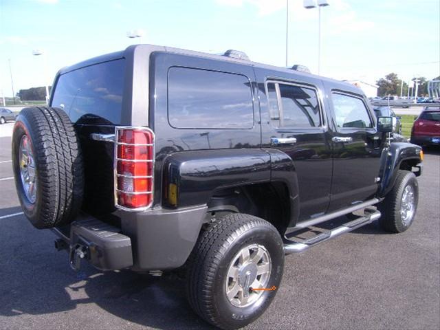 Hummer H3 2007 photo 2