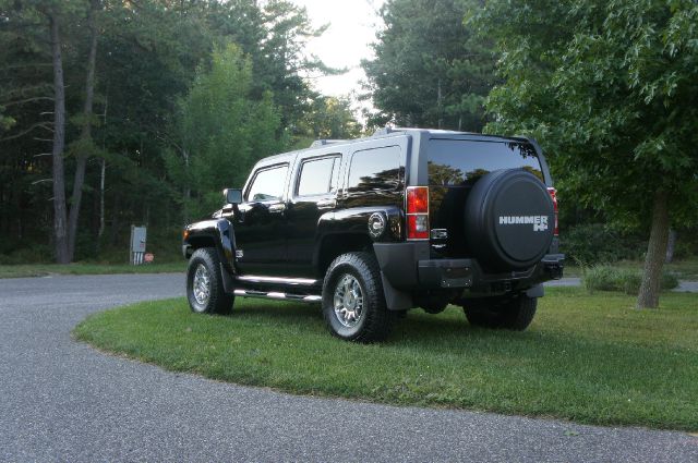 Hummer H3 2007 photo 2