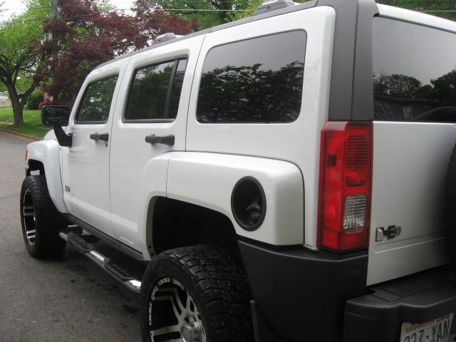 Hummer H3 2007 photo 3