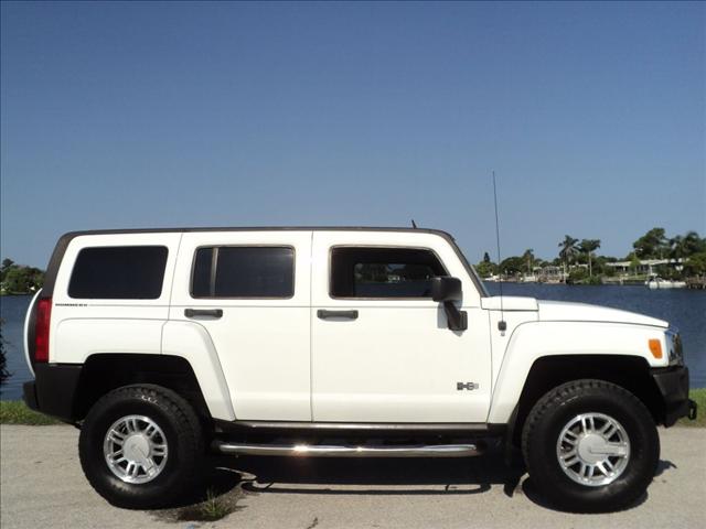 Hummer H3 2007 photo 3