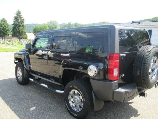 Hummer H3 2007 photo 2