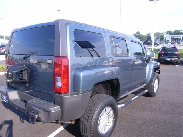 Hummer H3 2007 photo 3