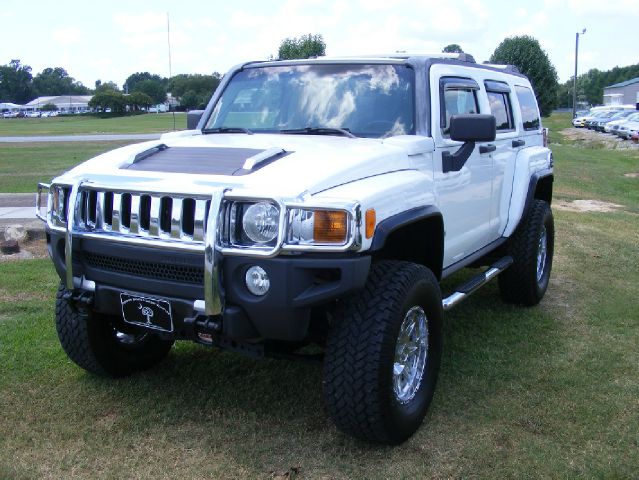 Hummer H3 2007 photo 1