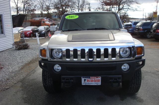 Hummer H3 2007 photo 2