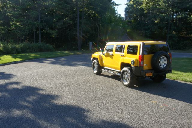 Hummer H3 2007 photo 1