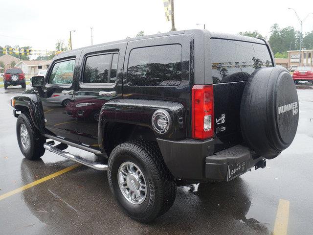 Hummer H3 2008 photo 2