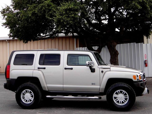 Hummer H3 2008 photo 1