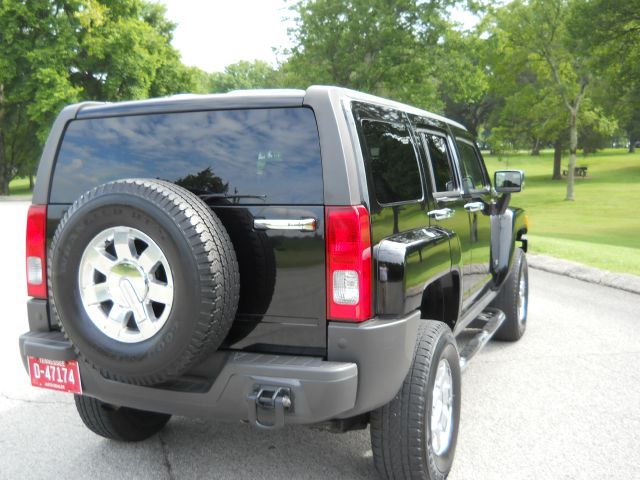 Hummer H3 2008 photo 2