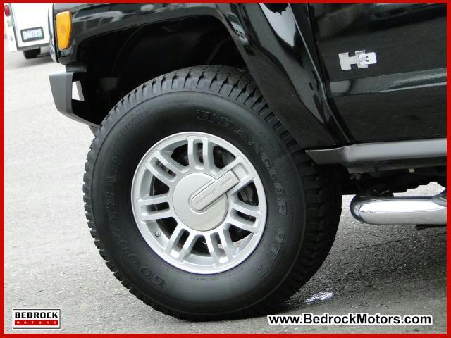 Hummer H3 2008 photo 3