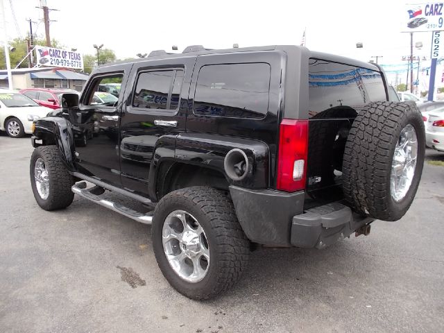 Hummer H3 2008 photo 2