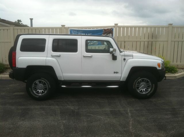 Hummer H3 2008 photo 3