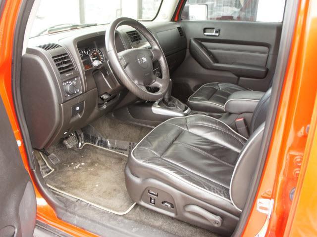 Hummer H3 2008 photo 2