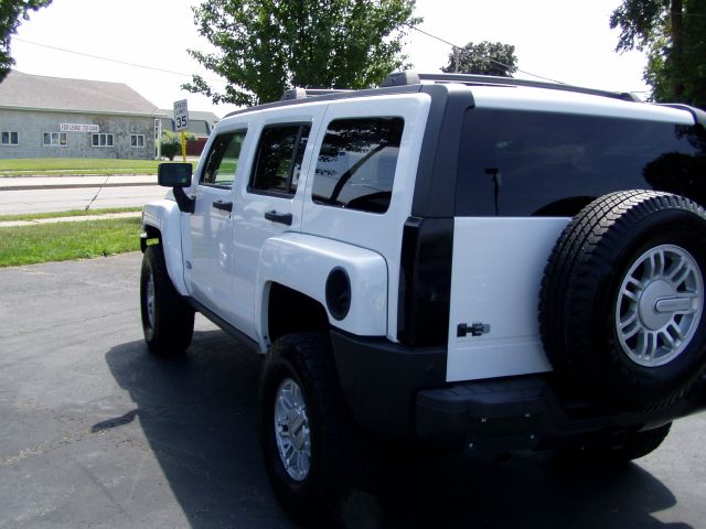 Hummer H3 2008 photo 3