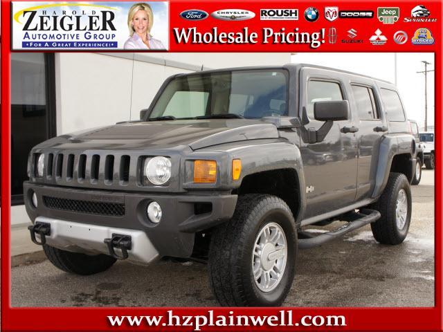 Hummer H3 1998 Subaru Outback Limited Sport Utility