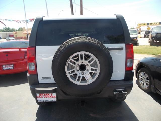 Hummer H3 2009 photo 4