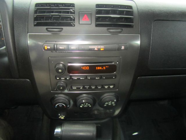 Hummer H3 2009 photo 17