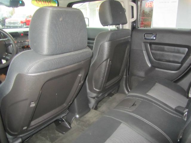 Hummer H3 2009 photo 22