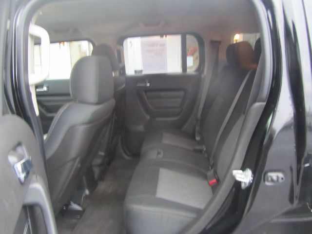 Hummer H3 2009 photo 23