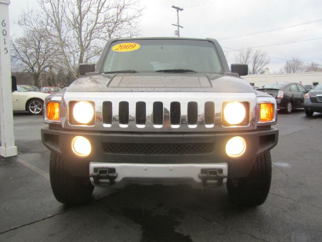 Hummer H3 2009 photo 32