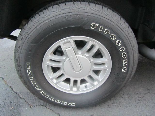 Hummer H3 2009 photo 4