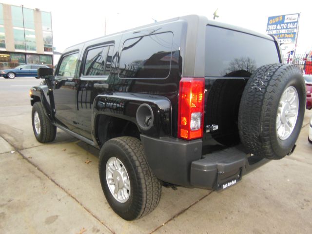 Hummer H3 2009 photo 1