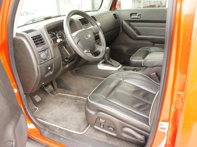 Hummer H3 2009 photo 2